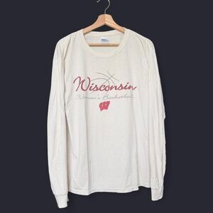 Vintage Y2K Wisconsin Badgers white long sleeve woman’s basketball shirt mens M